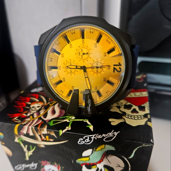 Ed Hardy Other - Ed Hardy wrist watch with original box.. missing instructions..(needs batteries)